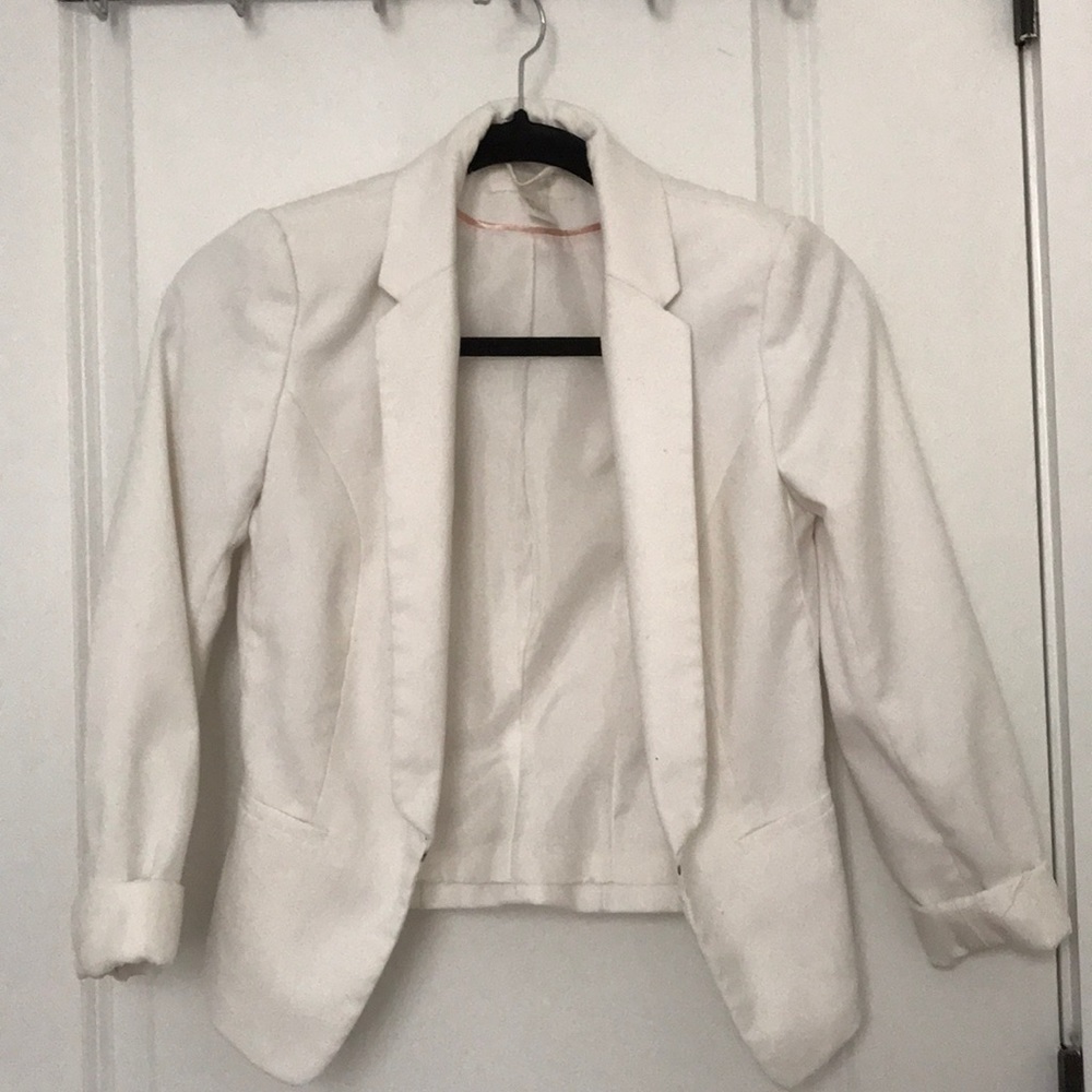 White Blazer // 4